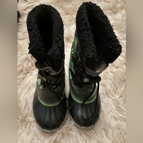 GUC Sorel boots size 5 - Picture 2 of 4
